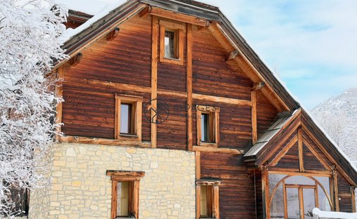 Chalet à Vars, Provence-Alpes-Côte d'Azur, France 1