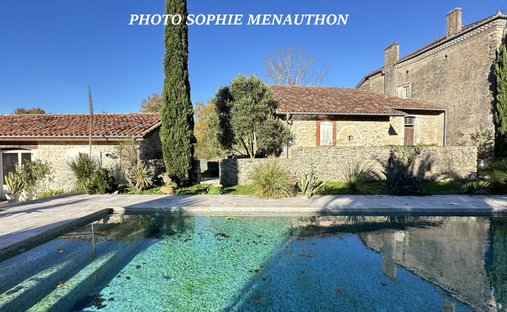 Castle for Sale in Peyrehorade, Nouvelle-Aquitaine, France - 5