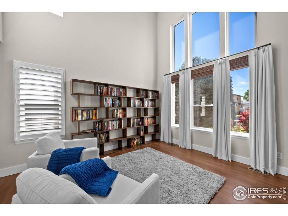 Single Family Residence In In Highlands Ranch, Colorado, United States ...