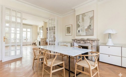 Castle for Sale in Toulouse, Occitanie, France