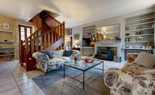 Castle for Sale in Le Bugue, Nouvelle-Aquitaine, France