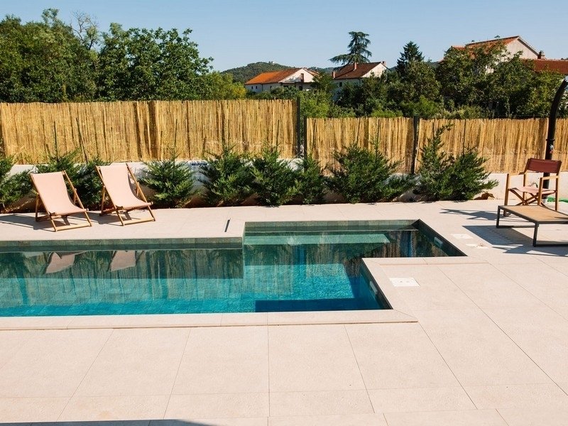 Villa in Sibenik, Sibenik-Knin County, Croatia 2 - 16854882