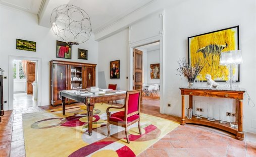 Castle for Sale in Lectoure, Occitanie, France