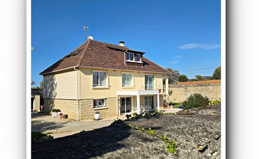 North Caen, Castle (12 Bedrooms) By The Seaside With Outbuildings Set In 1.1 Ha (2.47 Acres) Of Encl