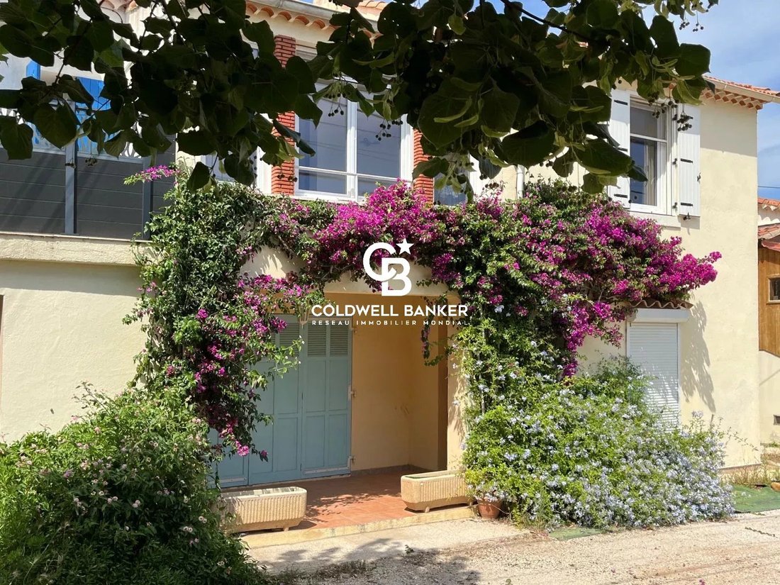 House in French Riviera, Provence-Alpes-Côte d'Azur, France 1 - 16880245