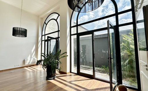 Castle for Sale in Dax, Nouvelle-Aquitaine, France