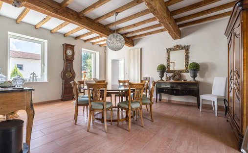 Castle for Sale in Feurs, Auvergne-Rhône-Alpes, France