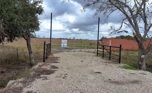 Land in Angleton, Texas, United States 1
