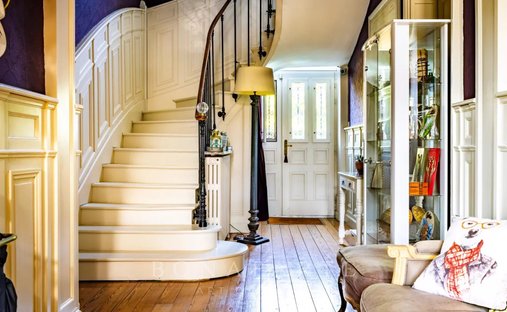 Castle for Sale in Niort, Nouvelle-Aquitaine, France - 5