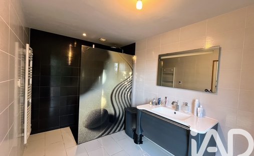 19th C. Chateau In The Vendée Suitable For Tourist Use