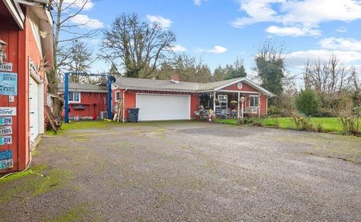 House in Monroe, Oregon, United States 1