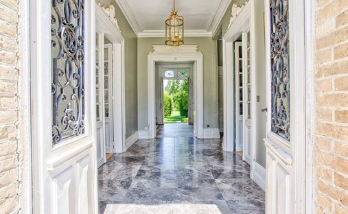 Castle for Sale in Pont-Audemer, Normandy, France