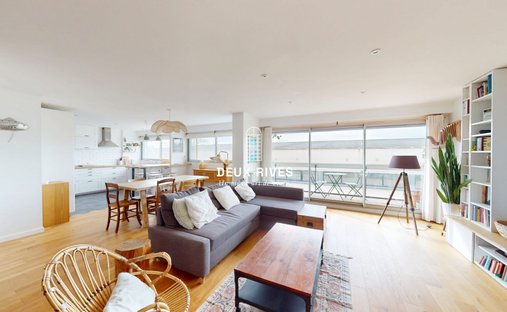 Vendée (85) 18th Century Listed Chateau Estate Of 42 Hectares