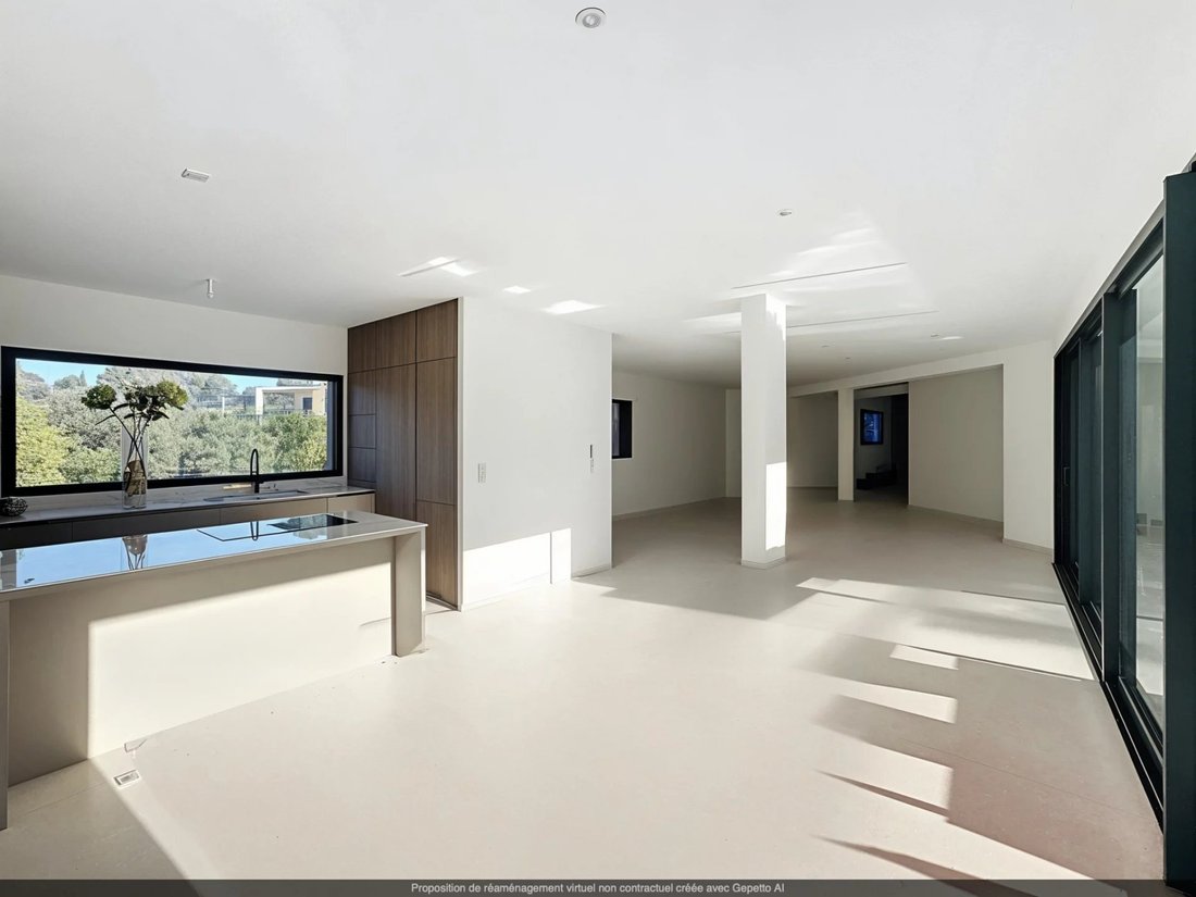 House in Boulouris, Saint-Raphaël, France 2 - 16871384