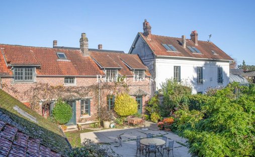 House in Noailles, Hauts-de-France, France 1