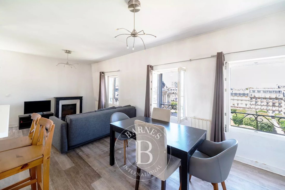 Apartment in Eiffel, Levallois-Perret, France 1 - 16885323