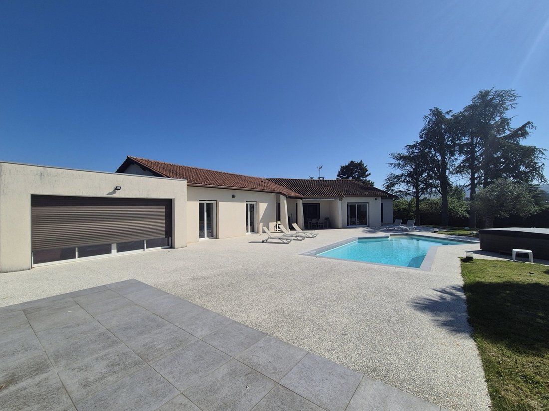 House in Dommartin, Auvergne-Rhône-Alpes, France 2 - 16871834