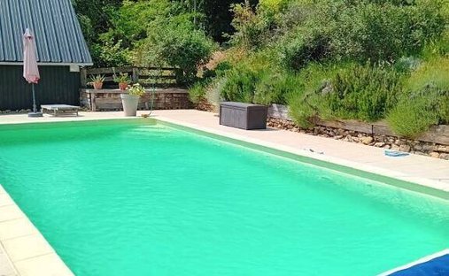 Castle for Sale in Le Bugue, Nouvelle-Aquitaine, France