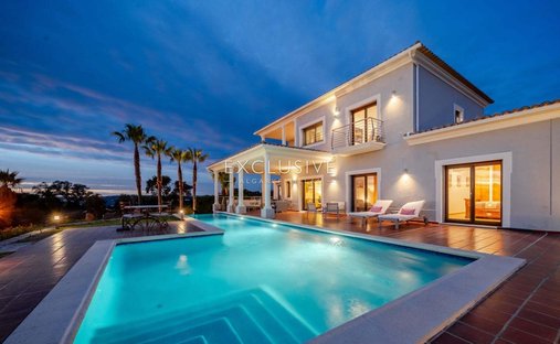 Villa in Santa Bárbara de Nexe, Algarve, Portugal 1