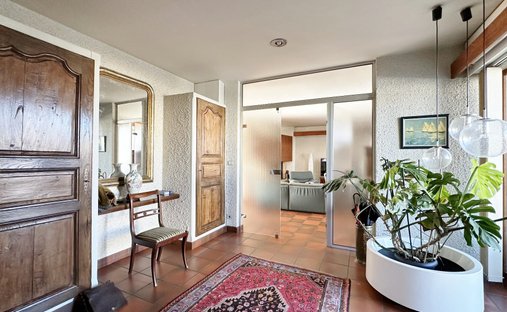 Castle for Sale in Dax, Nouvelle-Aquitaine, France