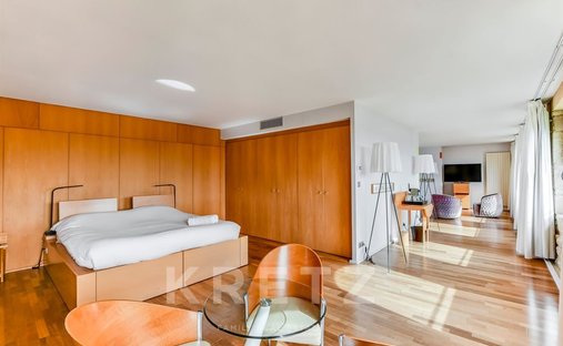 Elegant XI Xth Century Castle Beautiful Park Pool