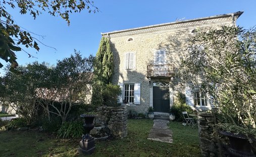 Castle for Sale in Peyrehorade, Nouvelle-Aquitaine, France