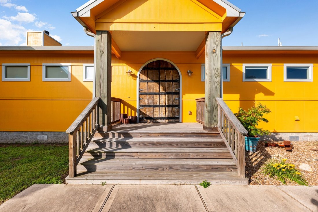 House in Sealy, Texas, United States 2 - 14179634