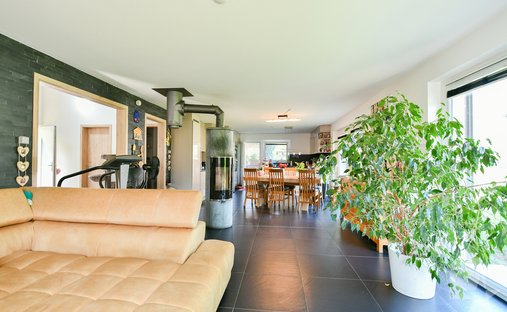 Castle for Sale in Begnins, Switzerland