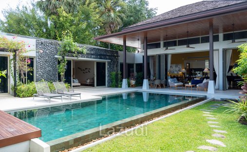Villa in Choeng Thale, Phuket, Thailand 1