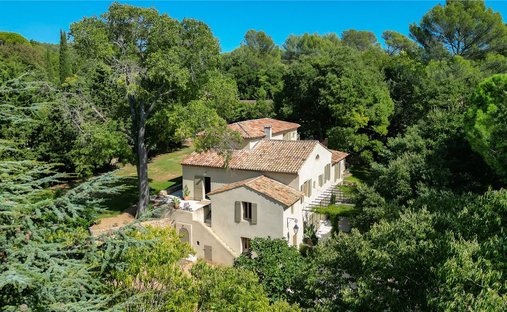 House in Le Tholonet, Provence-Alpes-Côte d'Azur, France 1