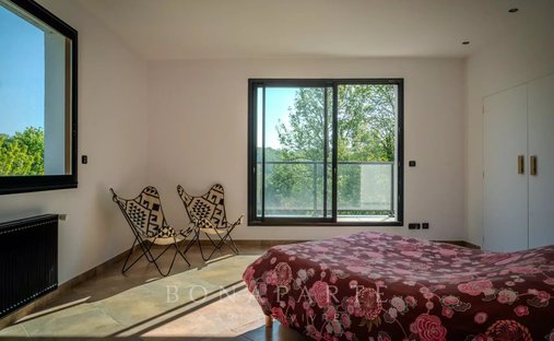 Perched In The Hills Of The Vire Valley, With 22 Hectares Of Land, A Listed Chateau From The