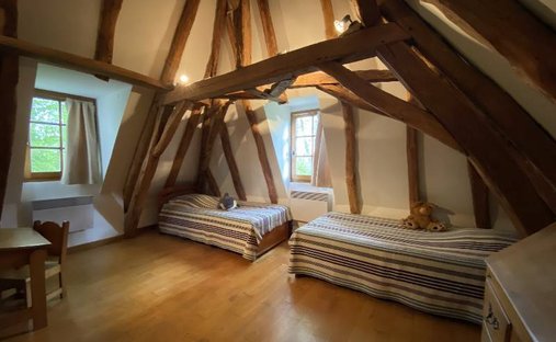 Castle for Sale in Le Bugue, Nouvelle-Aquitaine, France