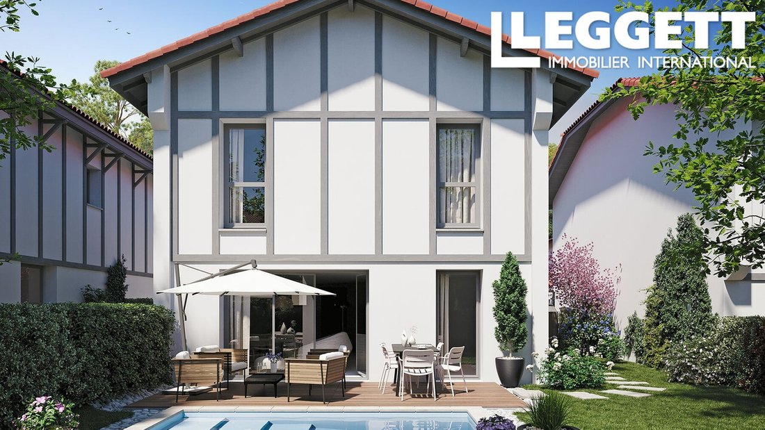 Villa in Anglet, Nouvelle-Aquitaine, France 2 - 16860002