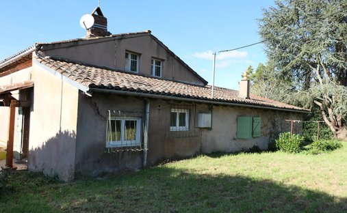 Castle for Sale in Toulouse, Occitanie, France
