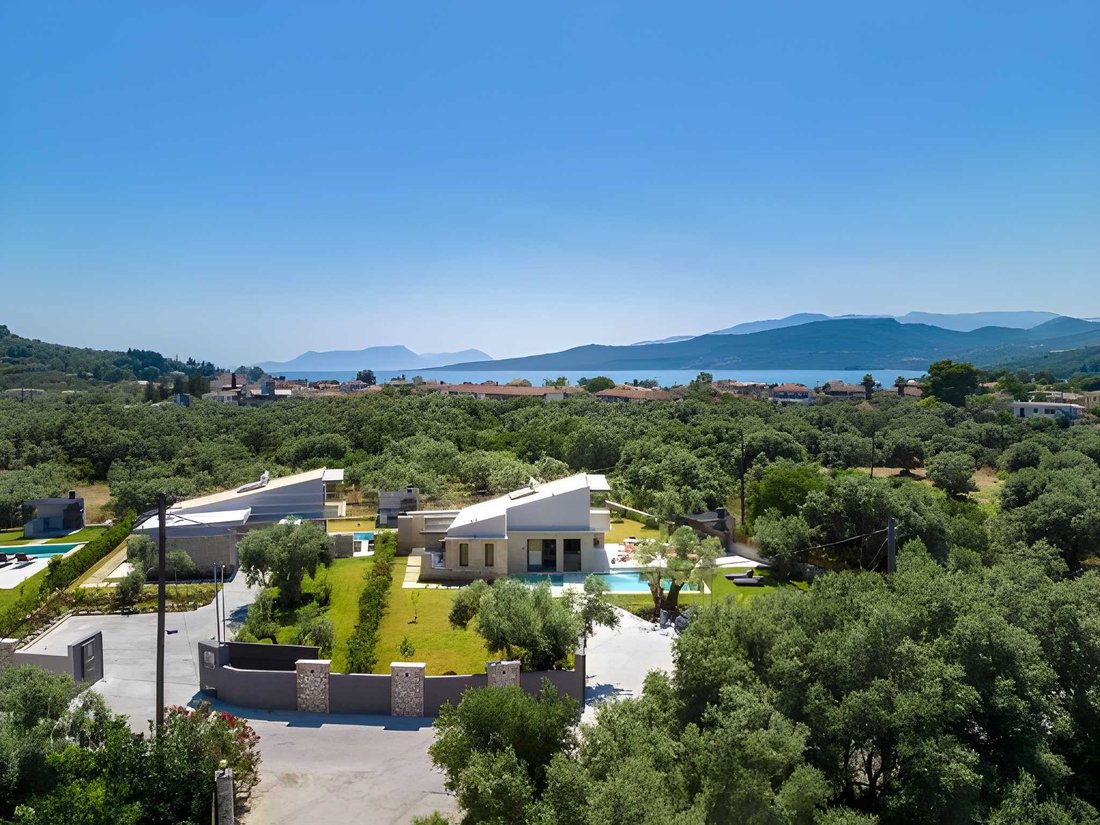 Villa in Lefkada Commune, Peloponnese, Western Greece and the Ionian, Greece 5 - 16858666