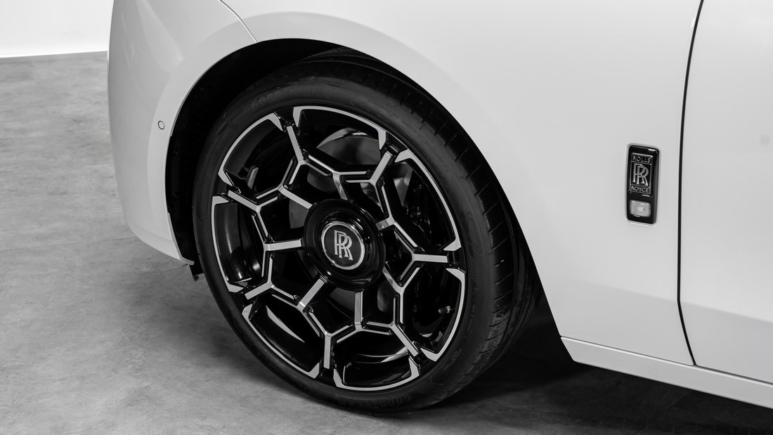 Sedan in Dubai, Dubai, United Arab Emirates 4 - 16858621