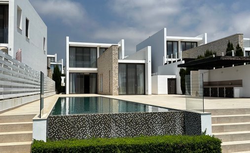Villa in Peyia, Paphos, Cyprus 1