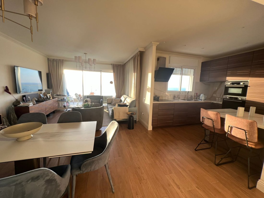 Apartment in Netanya, Center District, Israel 2 - 16864466