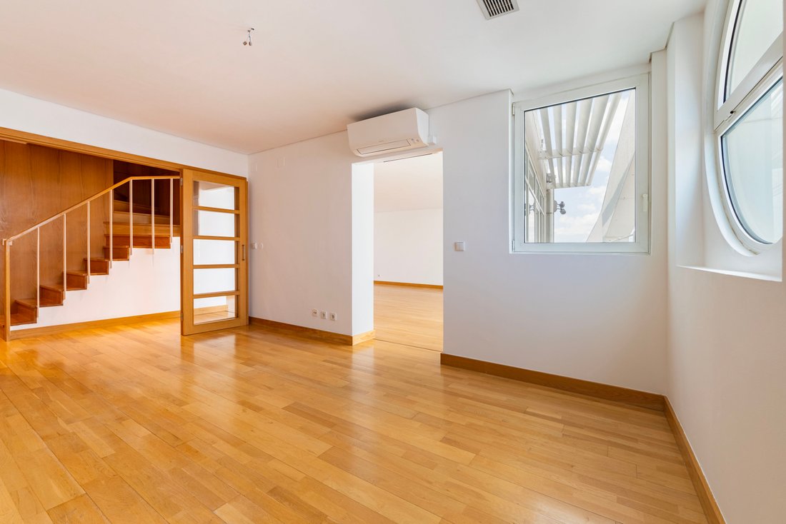 Penthouse in Parque das Nacoes, Lisbon, Portugal 5 - 16861834