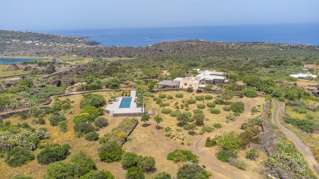 Villa in Pantelleria, Sicily, Italy 4 - 16861843