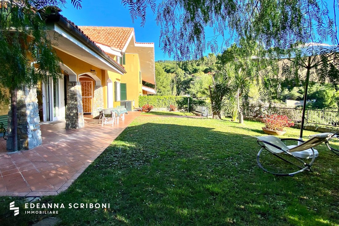 Villa in Pinamare, Andora, Liguria 1 - 16861835