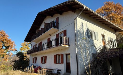 Castle for Sale in Merano, Trentino-South Tyrol, Italy