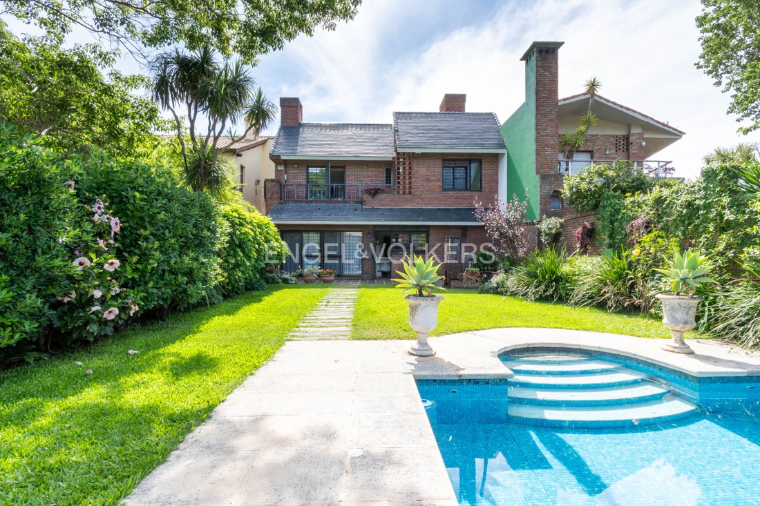 House in Montevideo, Departamento de Montevideo, Uruguay 1 - 16862495