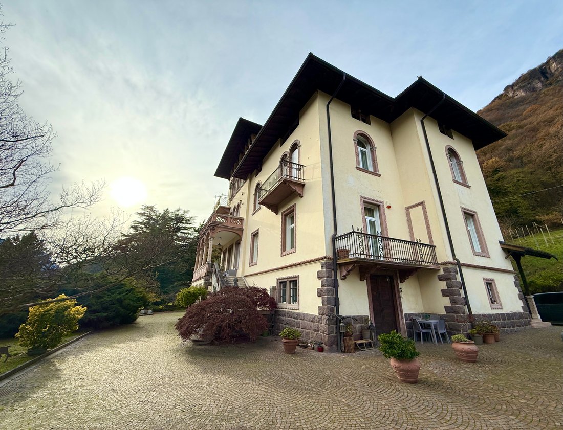 Villa in Europe-Novacella / Europa-Novacella, Bolzano / Bozen, Trentino – Alto Adige/Südtirol 2 - 16864382