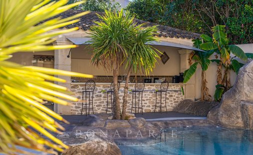 6 Room House With Terrace Near Beziers The House