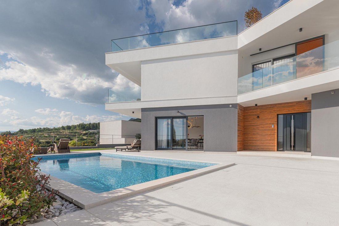 Villa in Miljevac, Split-Dalmatia County, Croatia 2 - 14787643