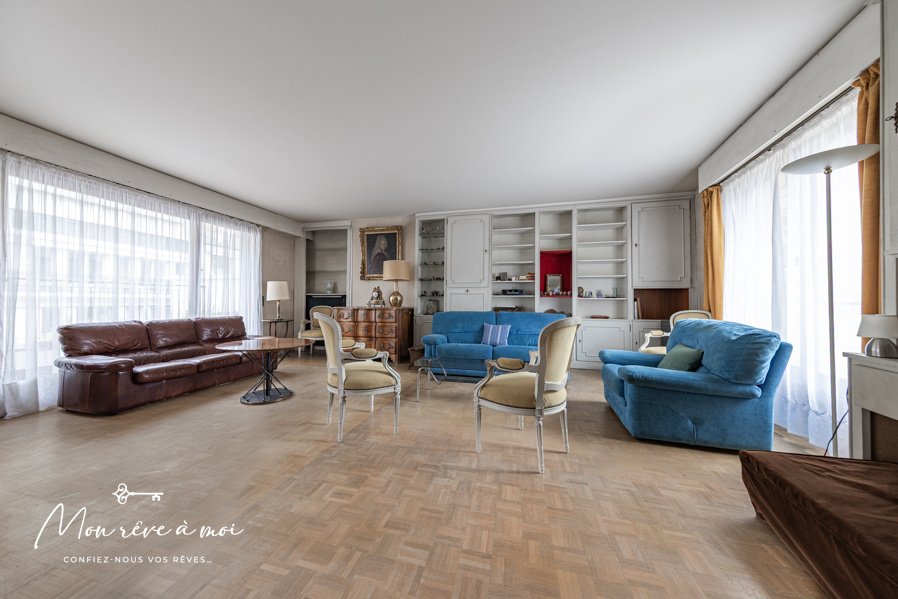 Apartment in Palais Royal, Paris 1er Arrondissement, Paris 4 - 16881525