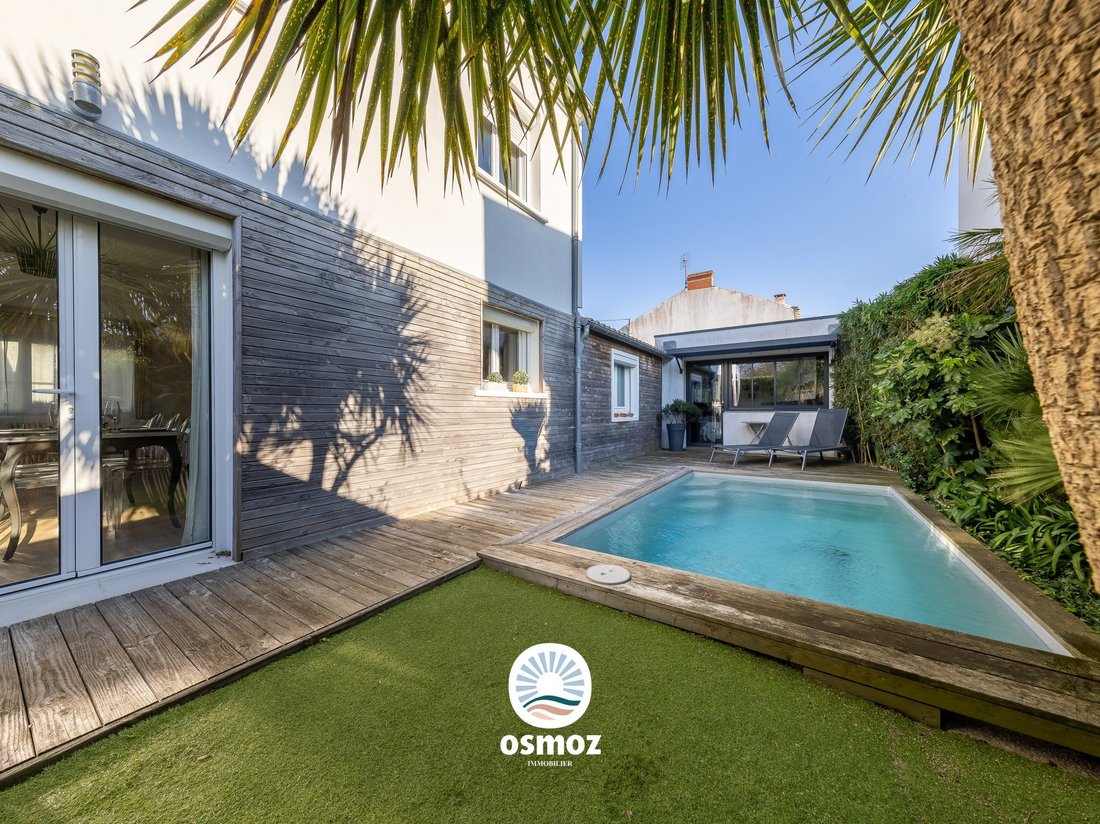 Villa in Port Neuf, La Rochelle, France 2 - 16868060