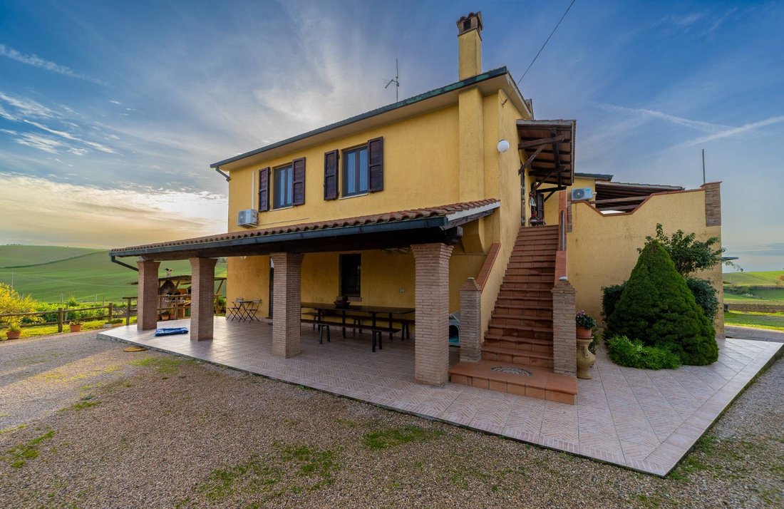 Villa in Manciano, Tuscany, Italy 1 - 16876786