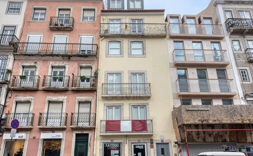 Apartment in Misericordia, Lisbon, Portugal 1